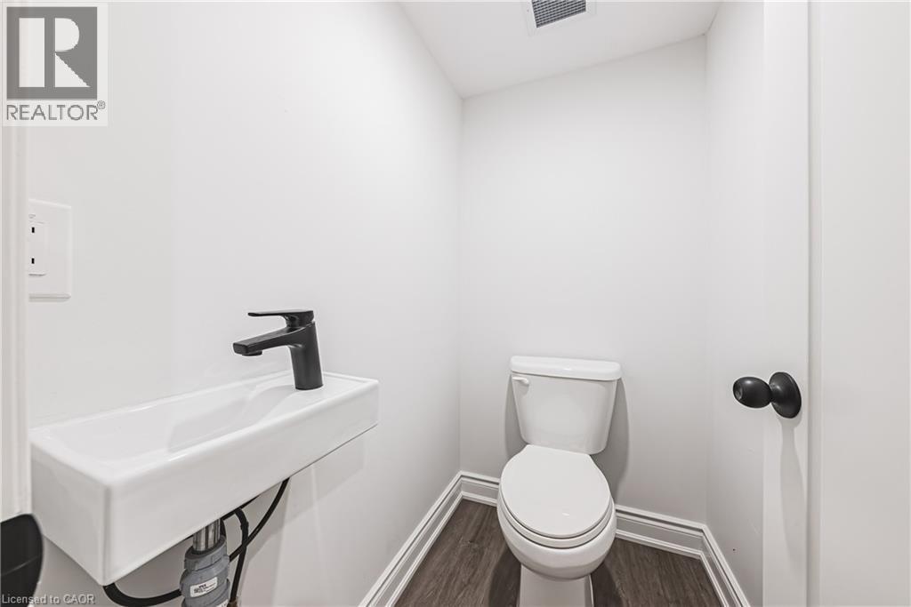 1127 Main Street E, Hamilton, ON