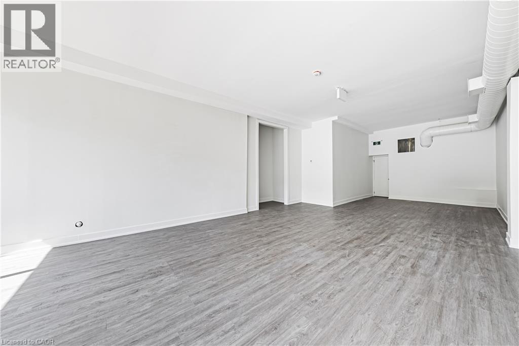 1127 Main Street E, Hamilton, ON