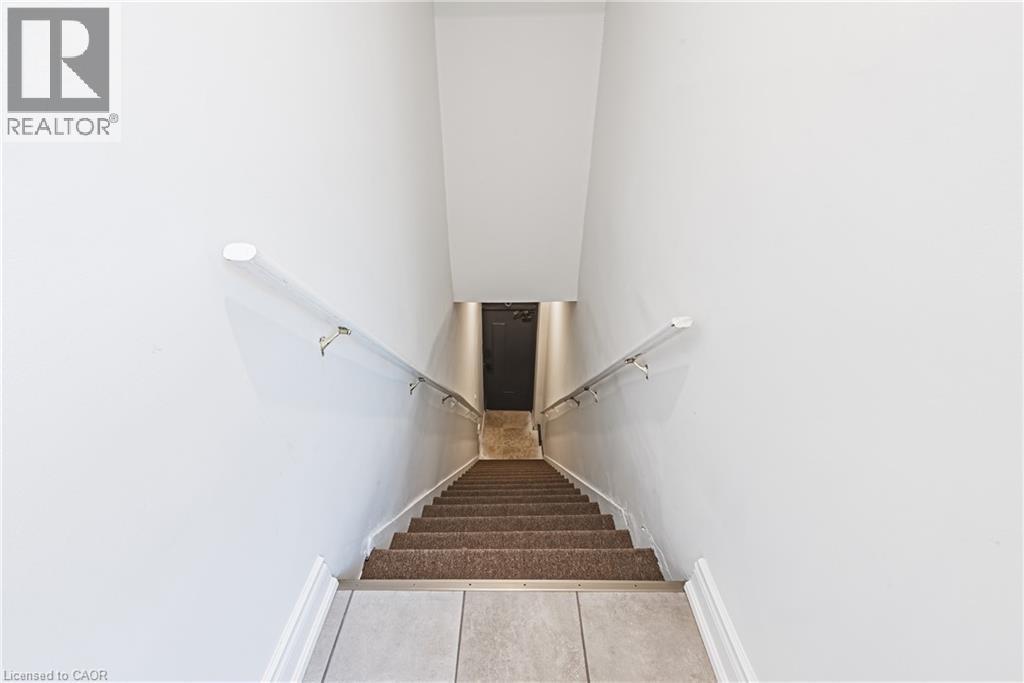 1127 Main Street E, Hamilton, ON