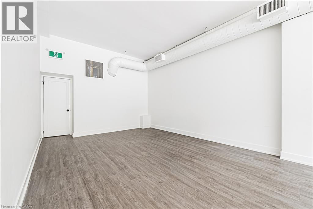 1127 Main Street E, Hamilton, ON