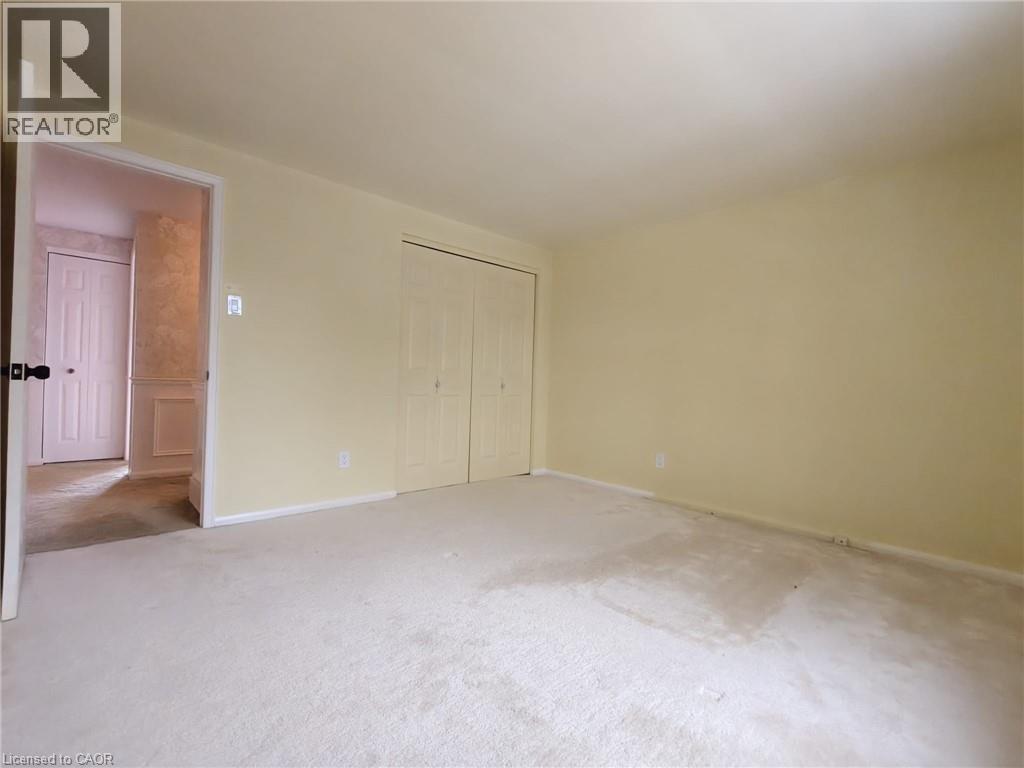 362 Pommel Gate Crescent, Waterloo, ON - Indoor Photo Showing Other Room