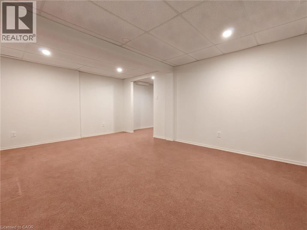 362 Pommel Gate Crescent, Waterloo, ON - Indoor Photo Showing Other Room