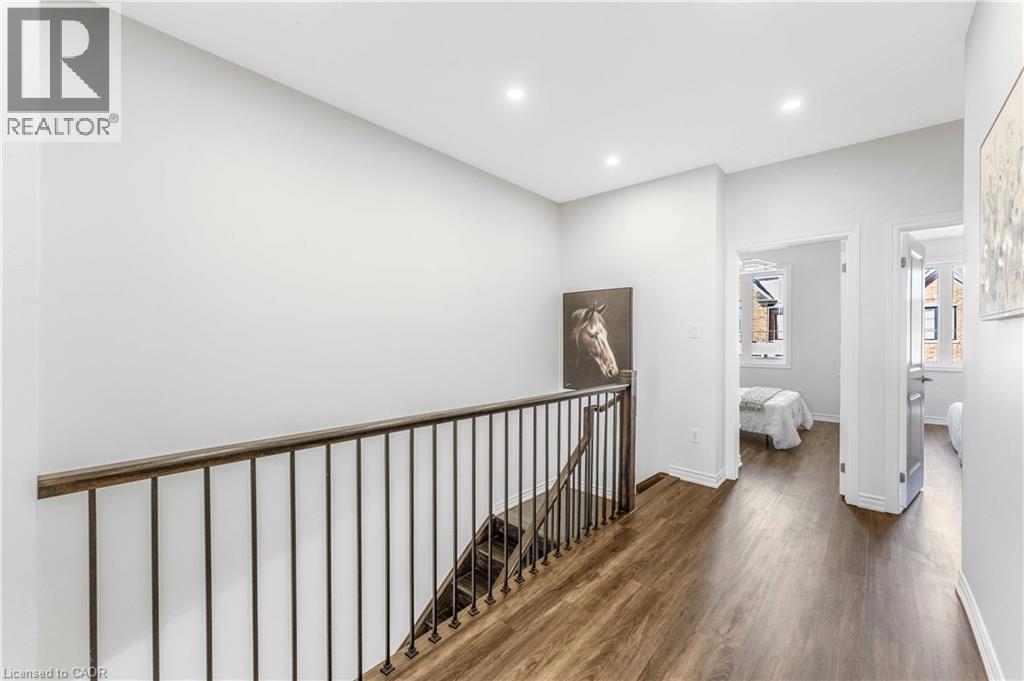 1426 Oakmont Common, Burlington, ON - Indoor Photo Showing Other Room