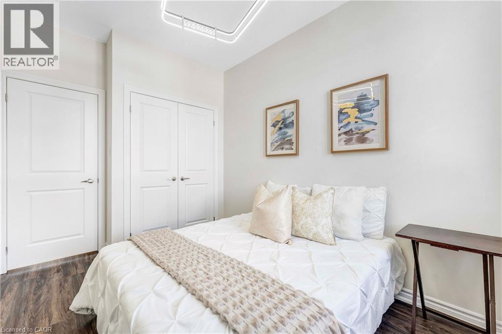 1426 Oakmont Common, Burlington, ON - Indoor Photo Showing Bedroom