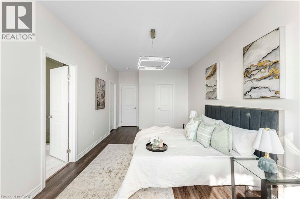 1426 Oakmont Common, Burlington, ON - Indoor