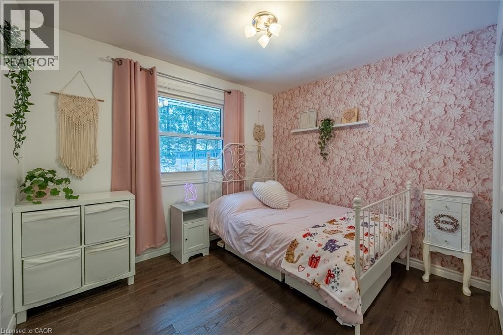 70 Berkley Crescent, Simcoe, ON - Indoor Photo Showing Bedroom
