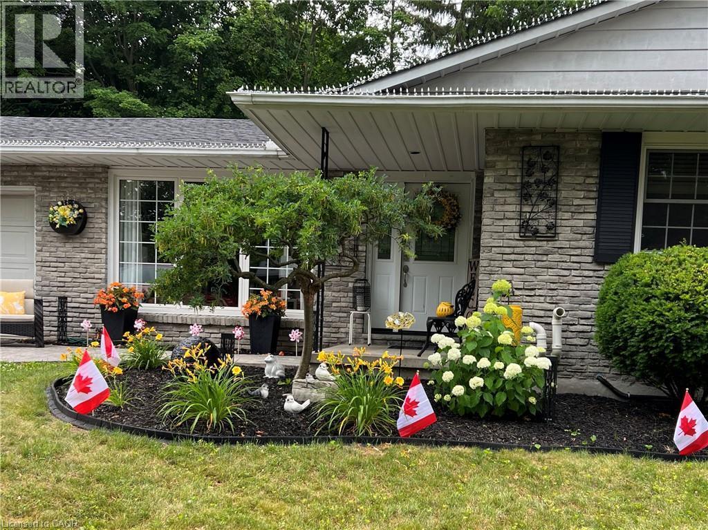 70 Berkley Crescent, Simcoe, ON - Outdoor With Deck Patio Veranda