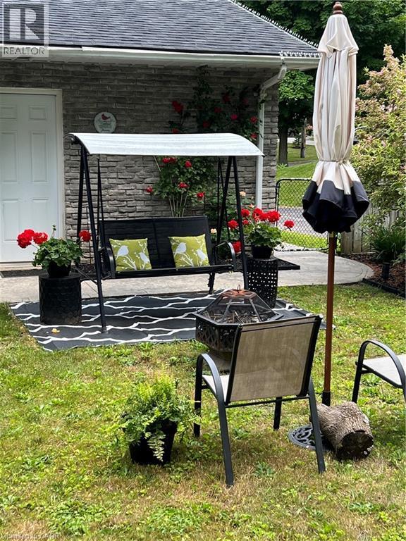 70 Berkley Crescent, Simcoe, ON - Outdoor