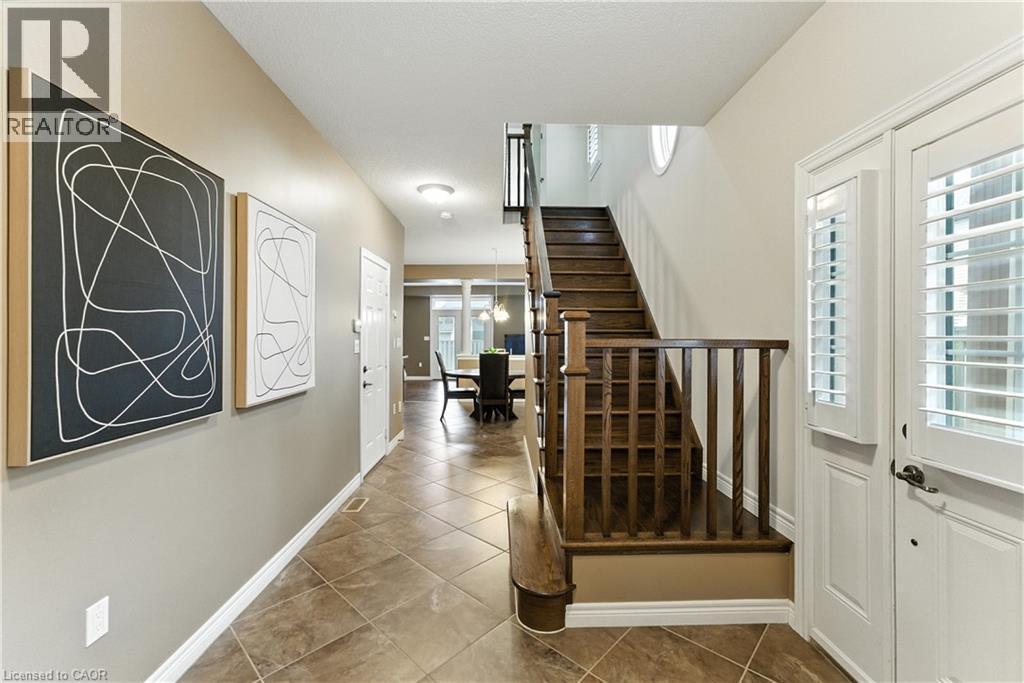 100 Fall Fair Way, Binbrook, ON - Indoor Photo Showing Other Room