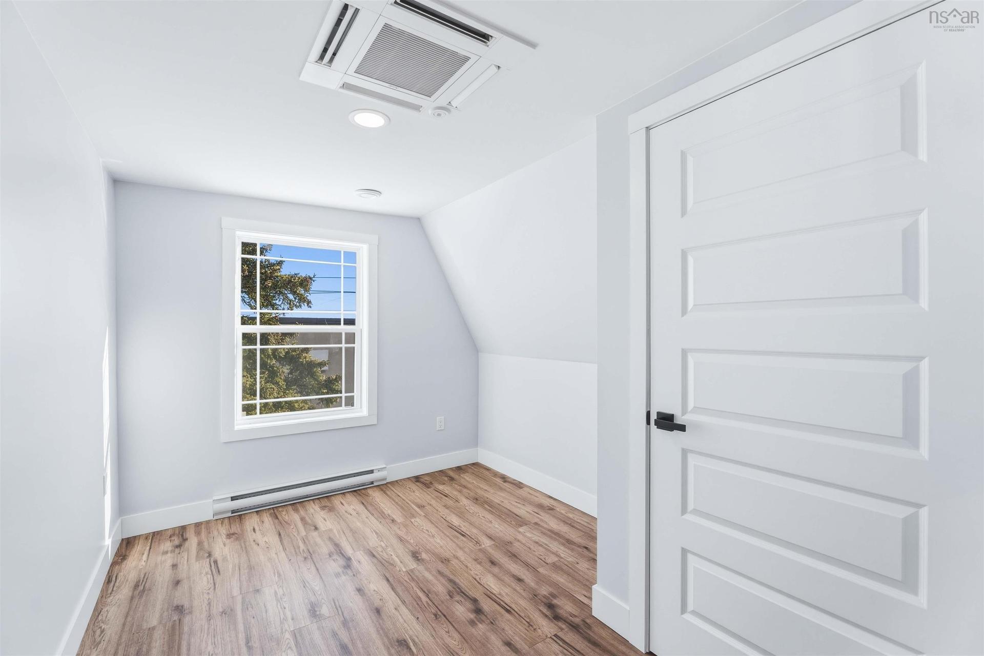 139 First Avenue, Digby, NS