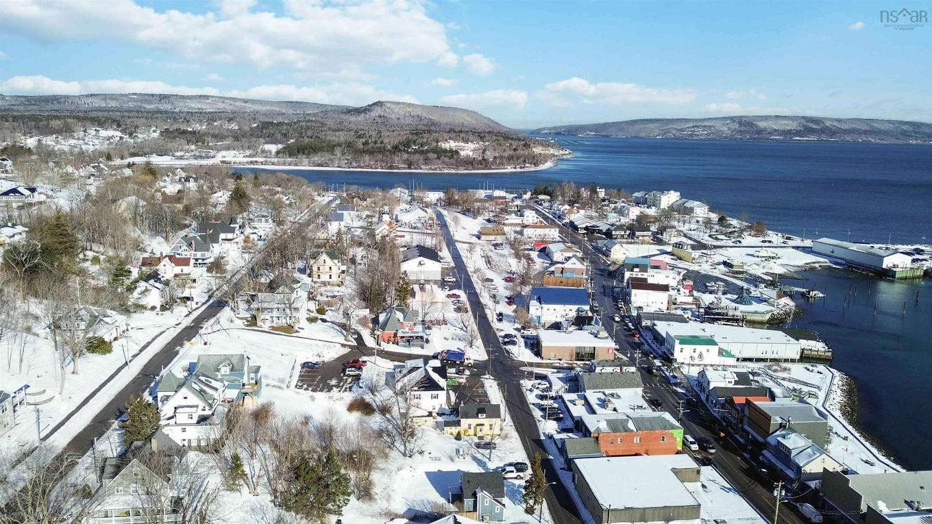 139 First Avenue, Digby, NS