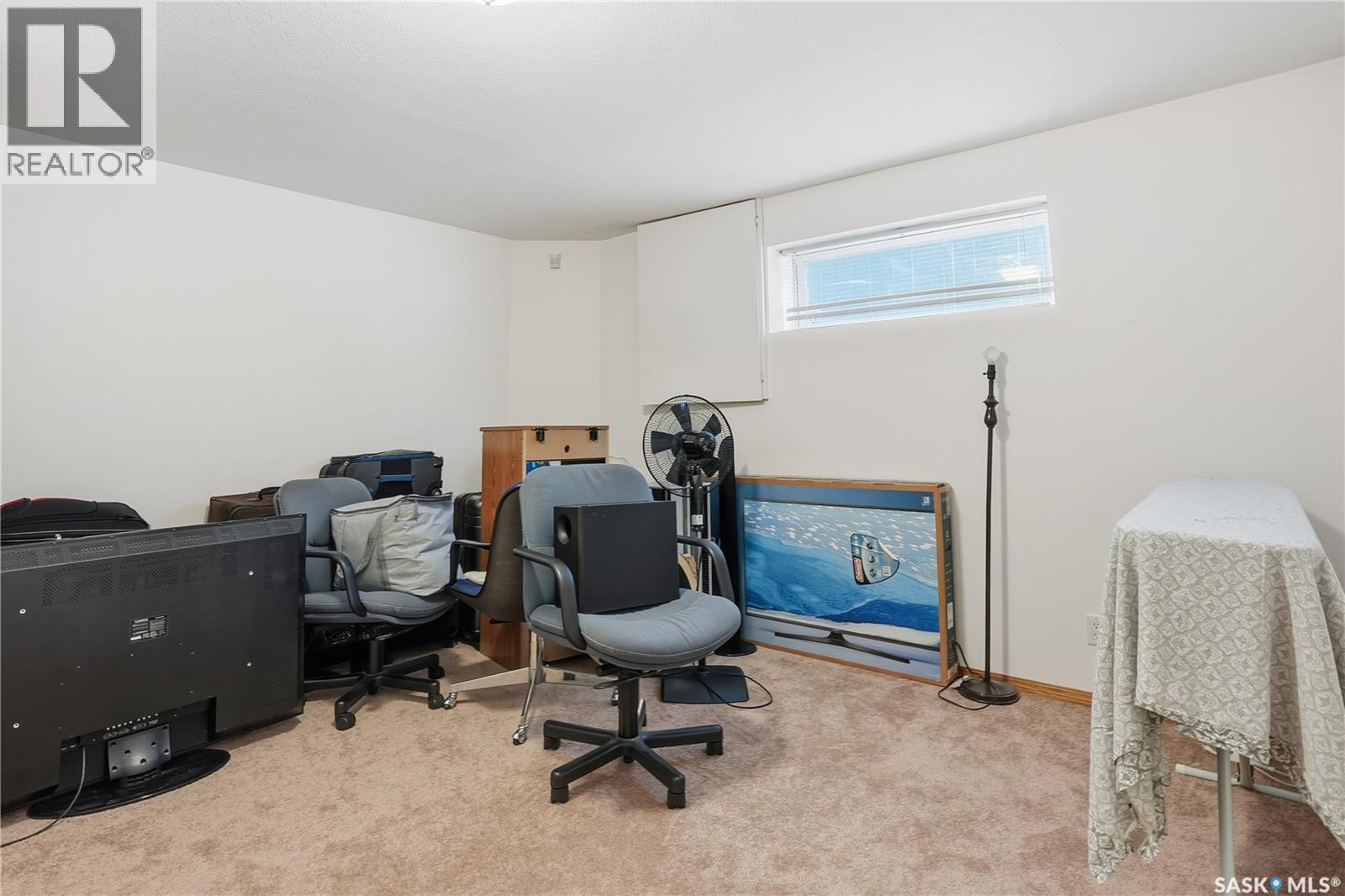 1258 Degelman Drive, Regina, SK - Indoor