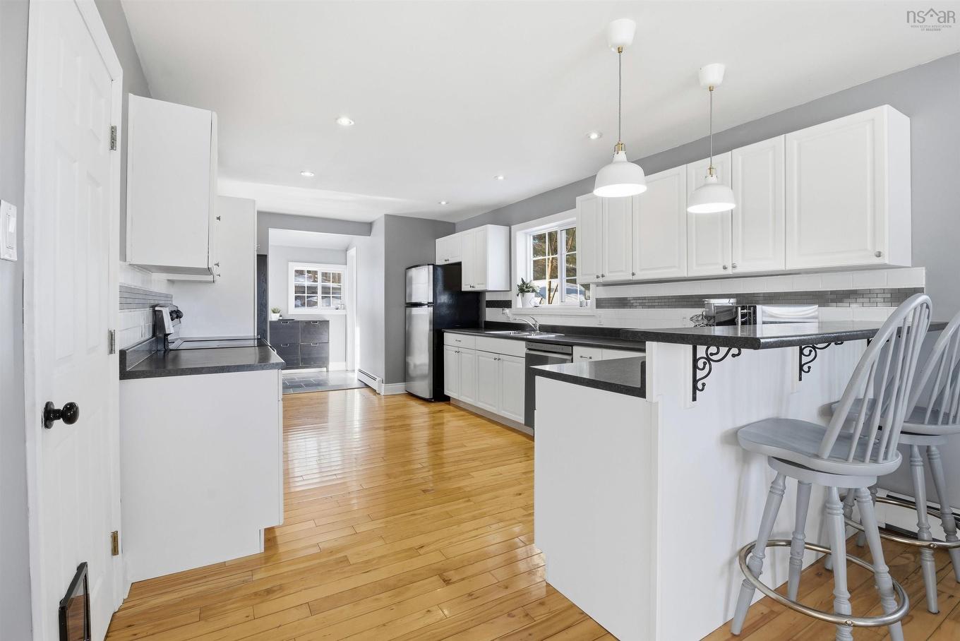 11 Maplewood Drive, Halifax, NS