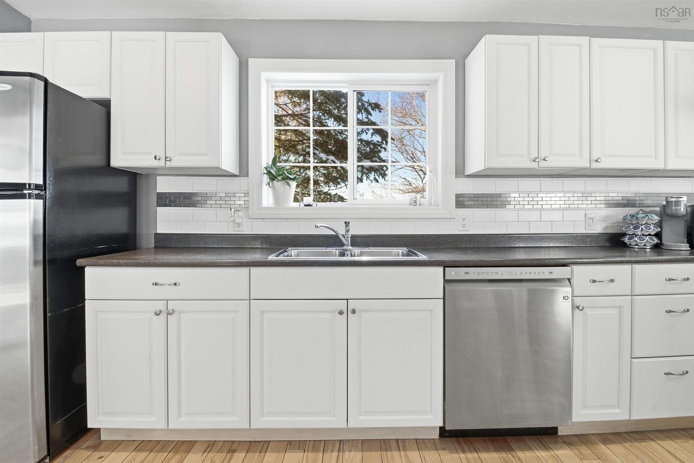 11 Maplewood Drive, Halifax, NS