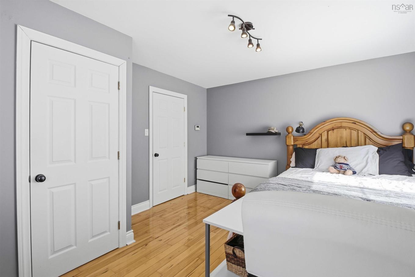 11 Maplewood Drive, Halifax, NS