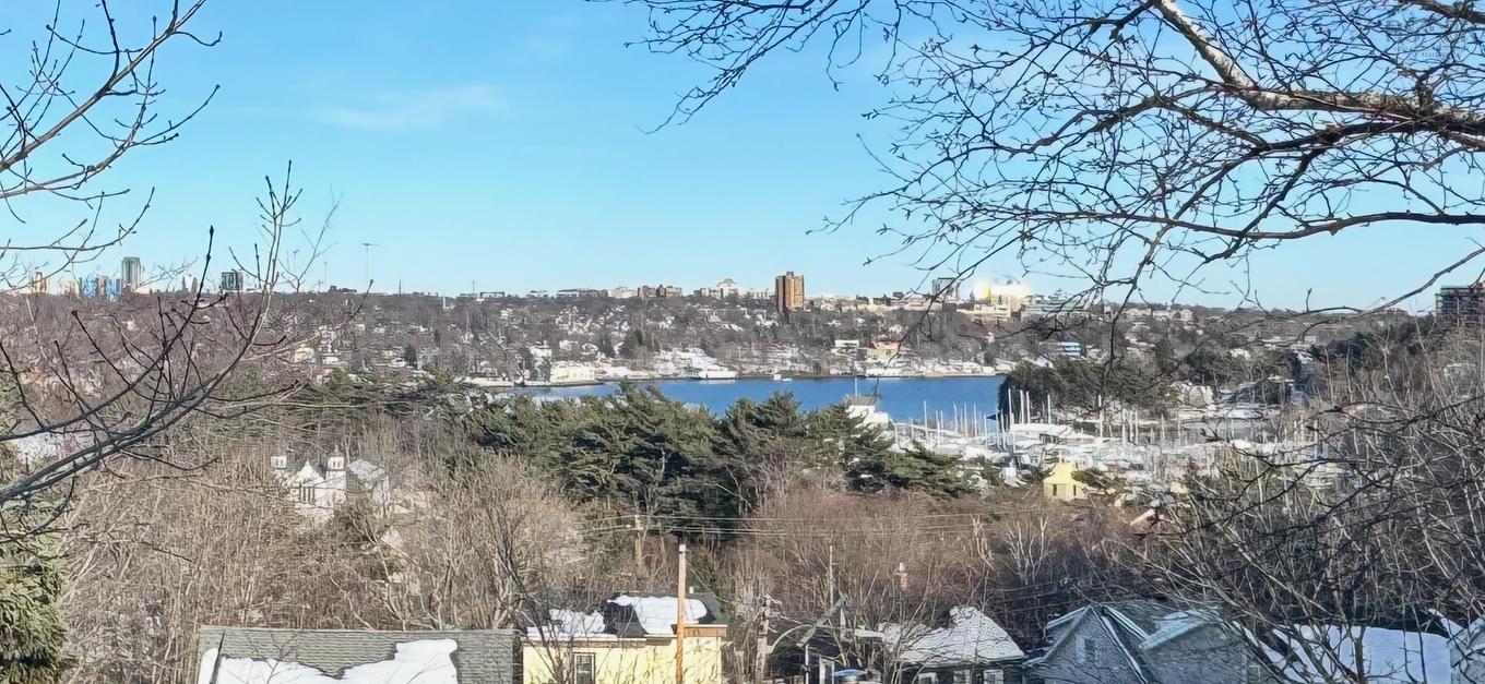 11 Maplewood Drive, Halifax, NS