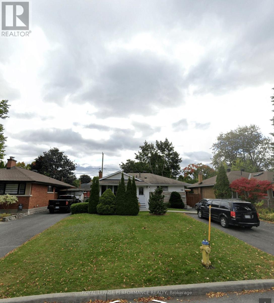 788 Dickens Avenue, Ottawa, ON - Outdoor