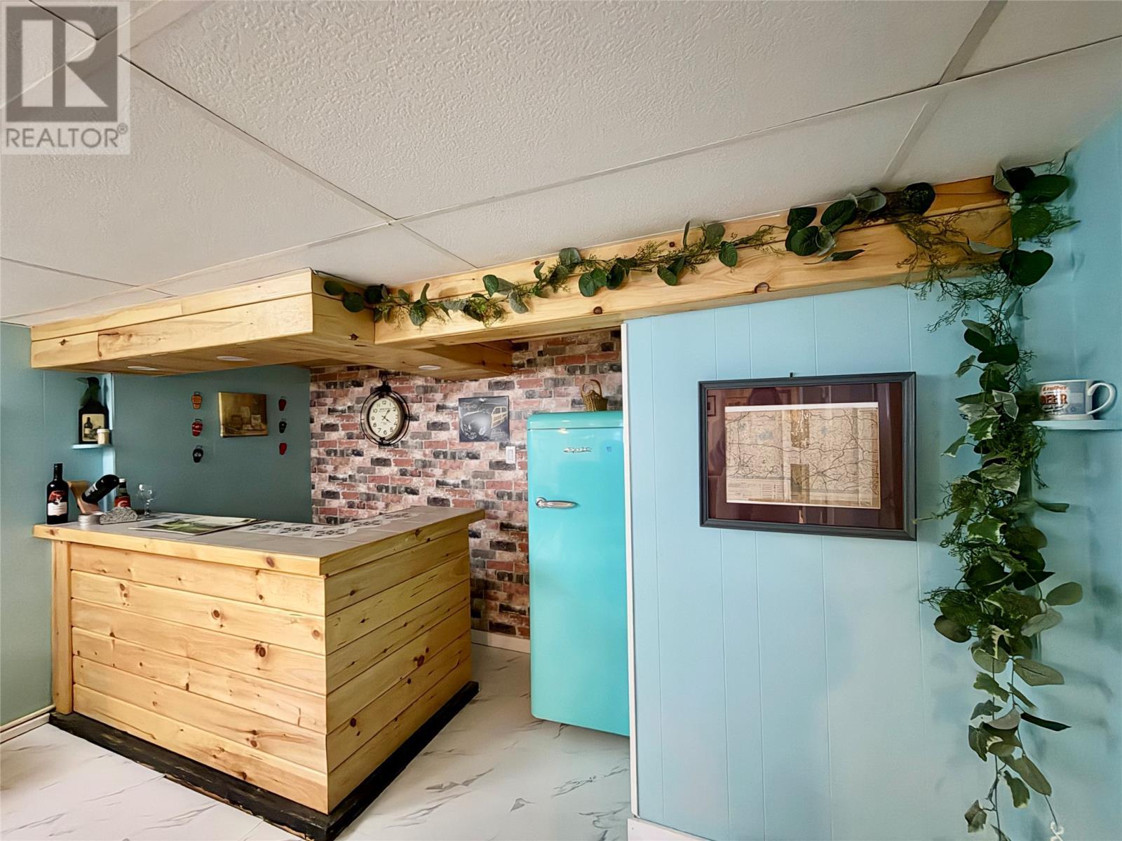 28-30 Bunkerhill Road, Fortune, NL - Indoor