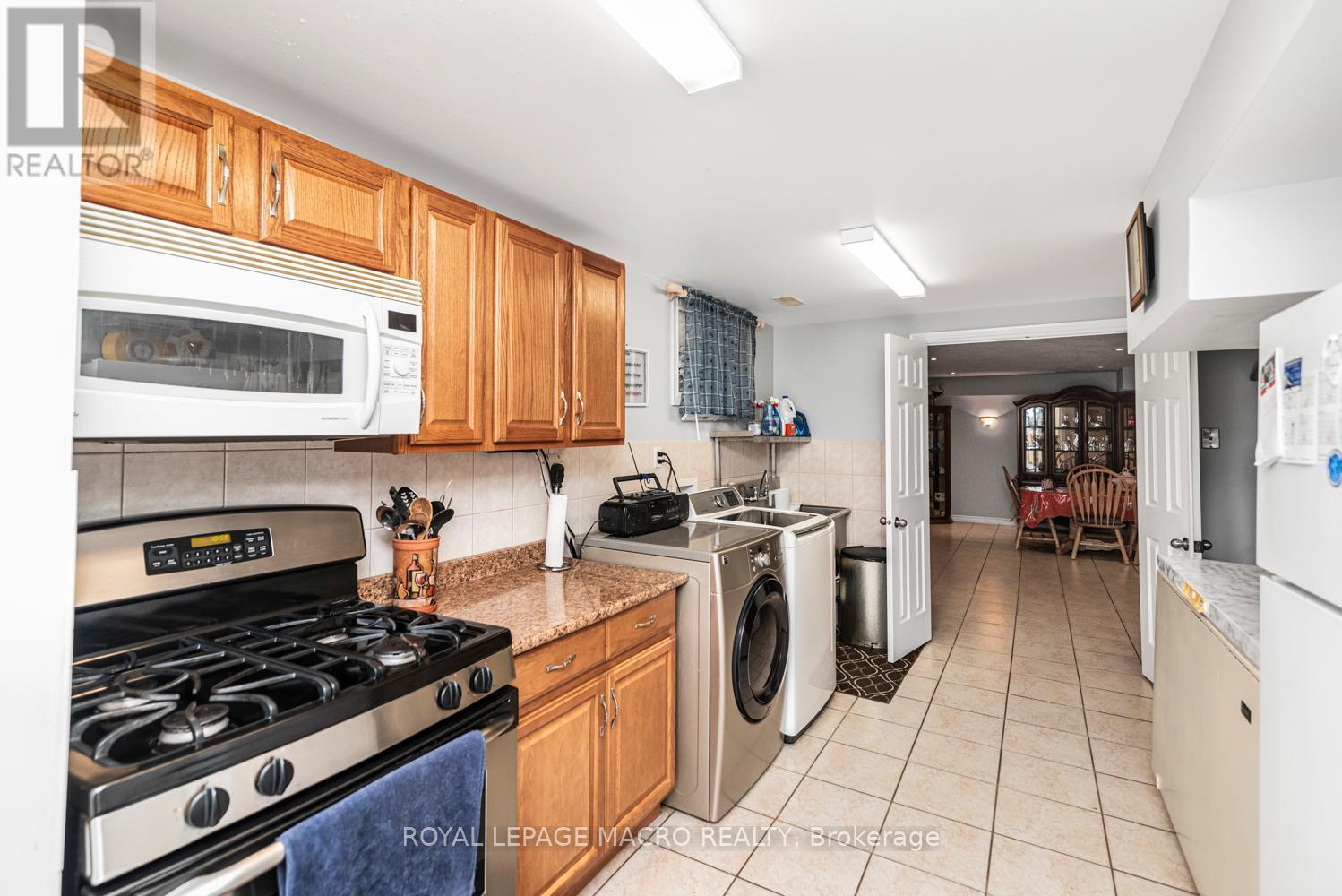 102 Erika Crescent, Hamilton, ON - Indoor