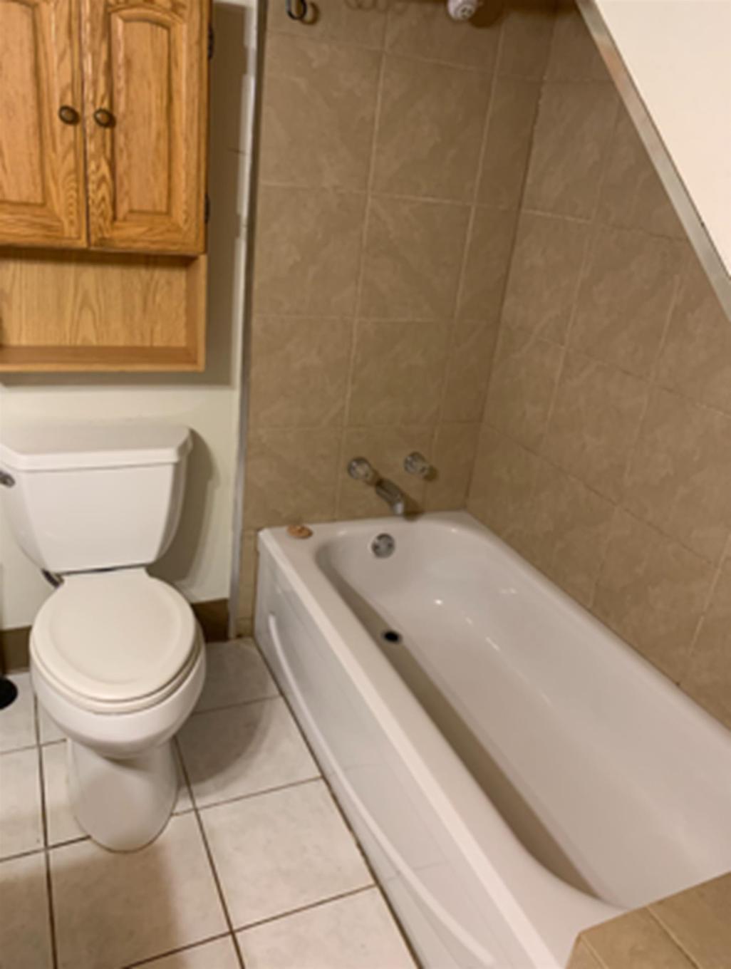 347 Syndicate Avenue N, Thunder Bay, ON - Indoor Photo Showing Bathroom