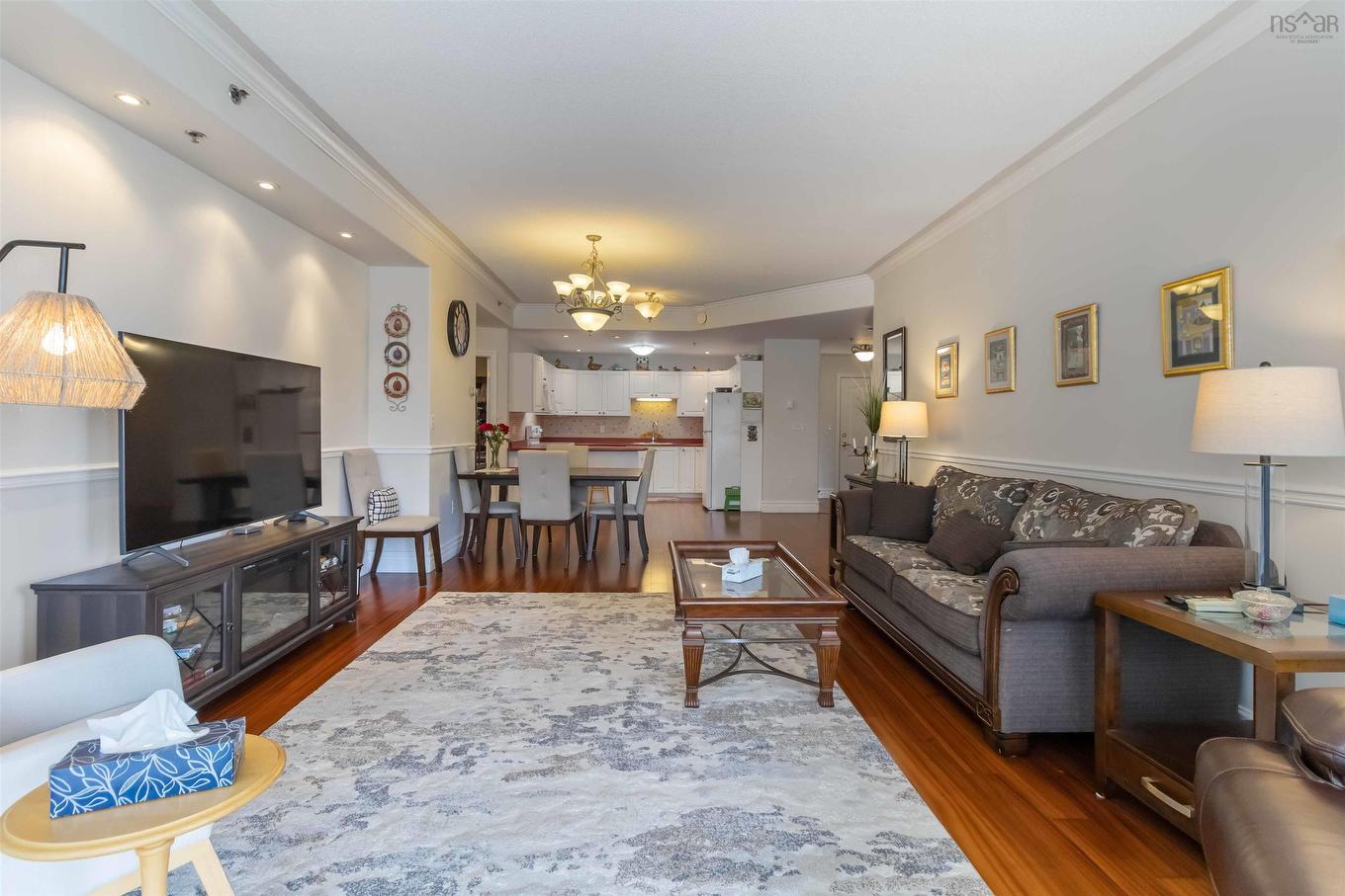 206 78 Regency Park Drive, Halifax, NS