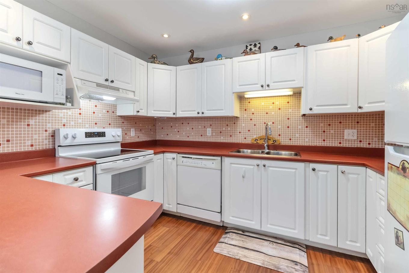 206 78 Regency Park Drive, Halifax, NS