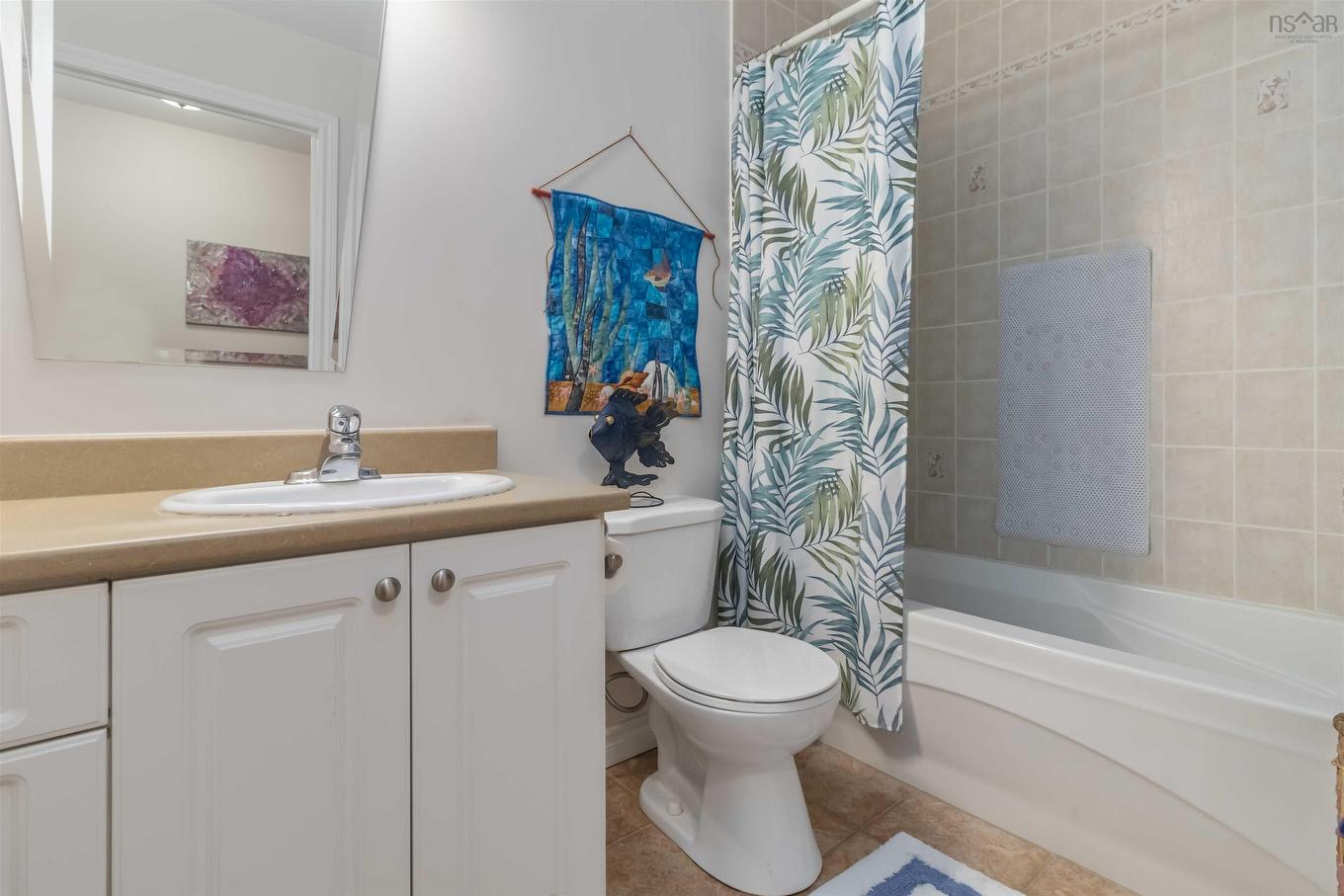 206 78 Regency Park Drive, Halifax, NS