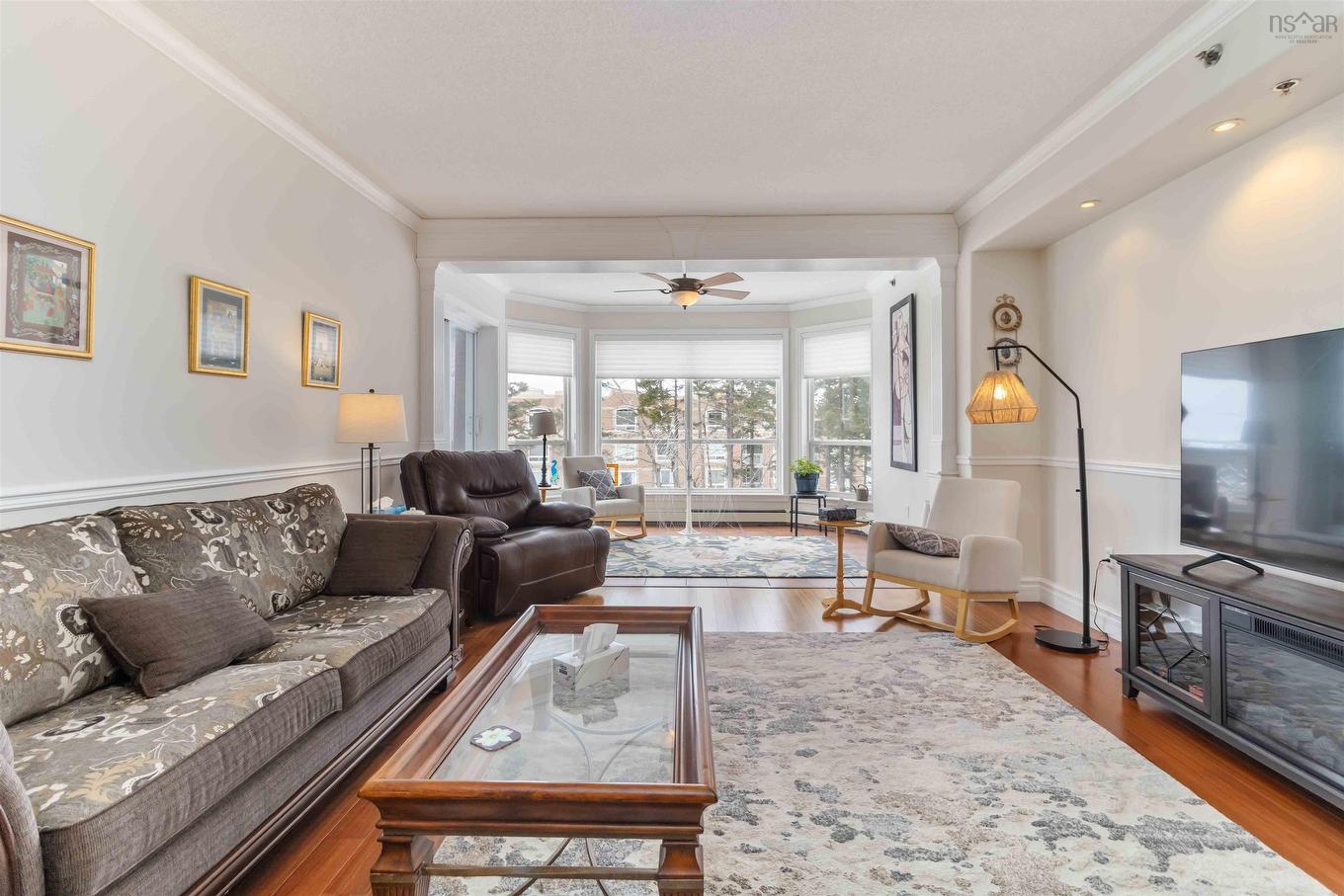 206 78 Regency Park Drive, Halifax, NS