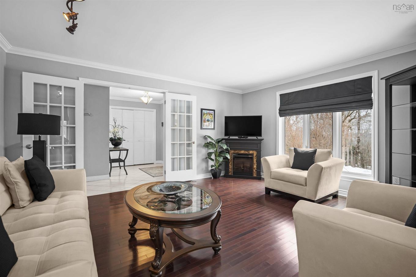 8 Castlewood Drive, Fall River, NS