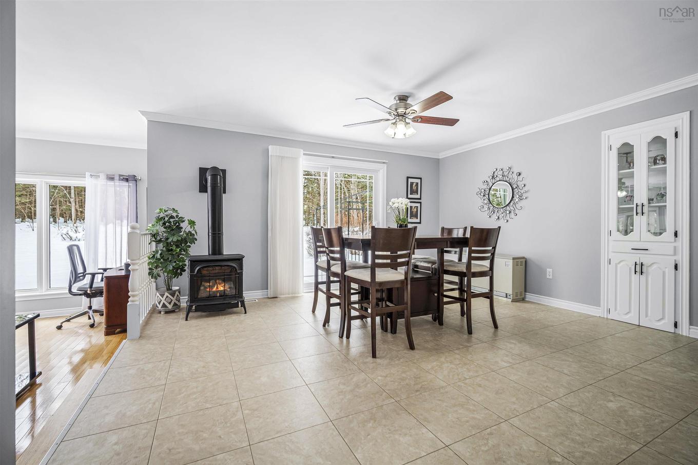 8 Castlewood Drive, Fall River, NS