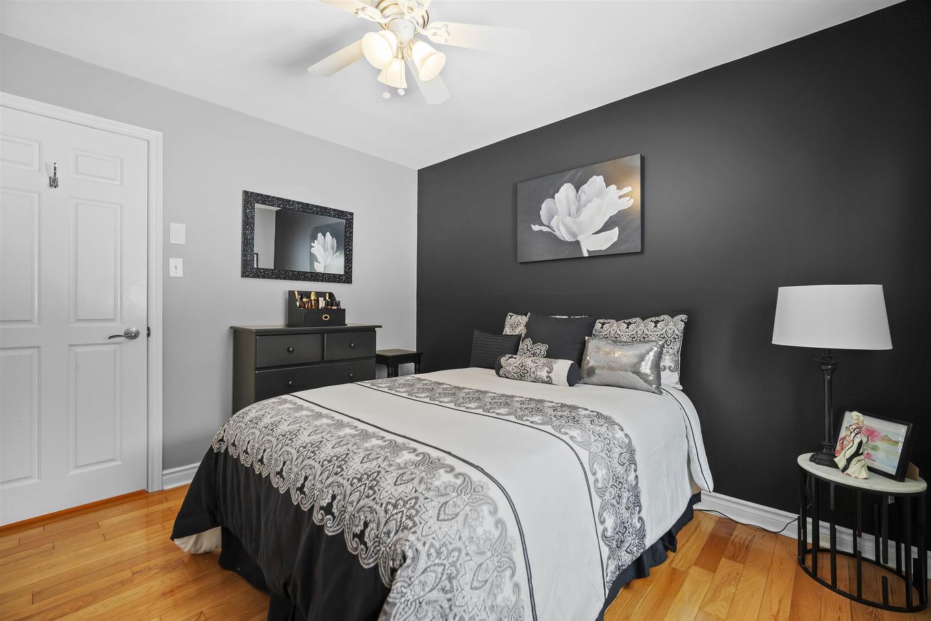 8 Castlewood Drive, Fall River, NS