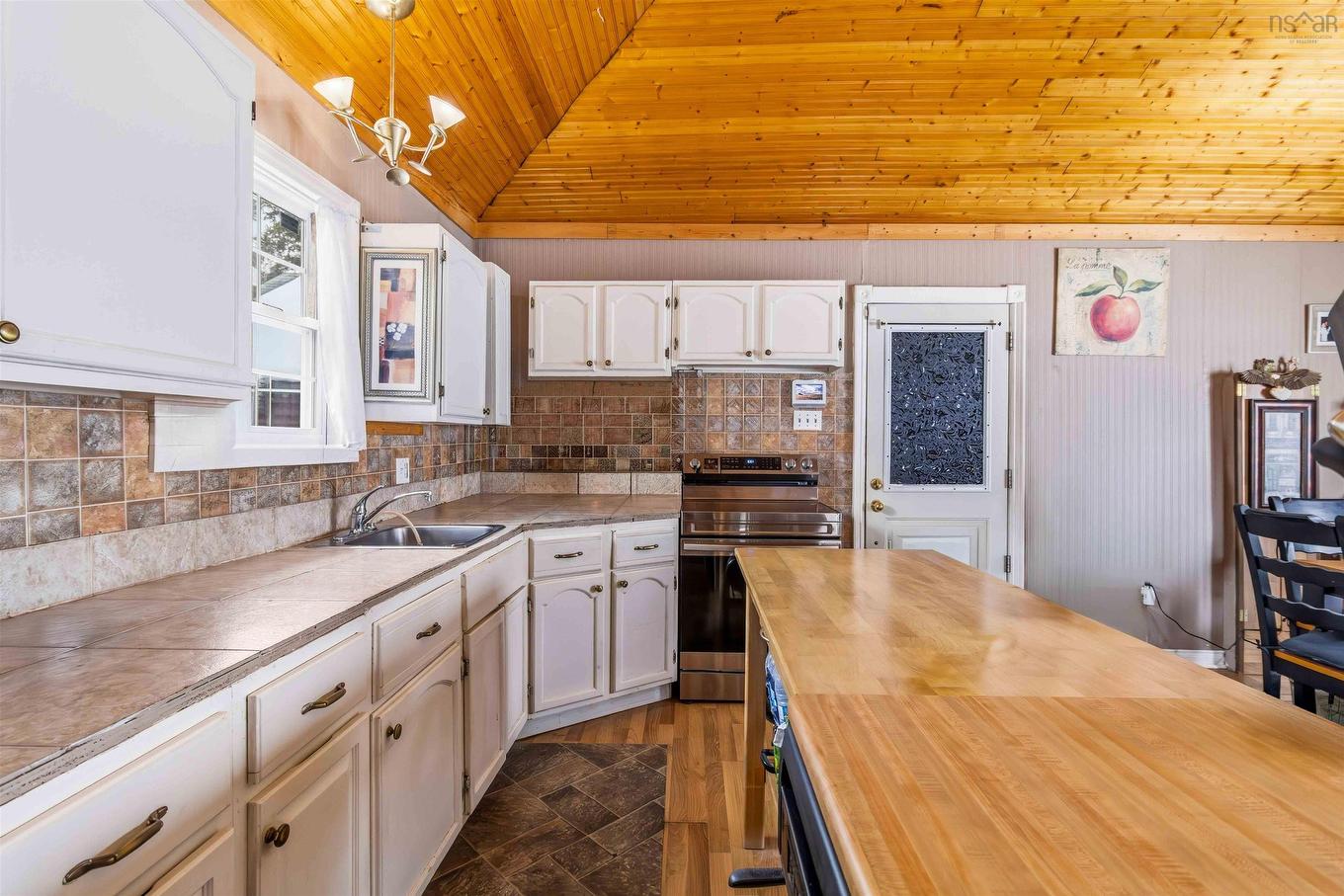 41 Eldoras Lane, Sheet Harbour, NS