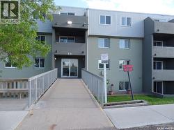 102 550 Laurier STREET Moose Jaw, SK S6H 6X6