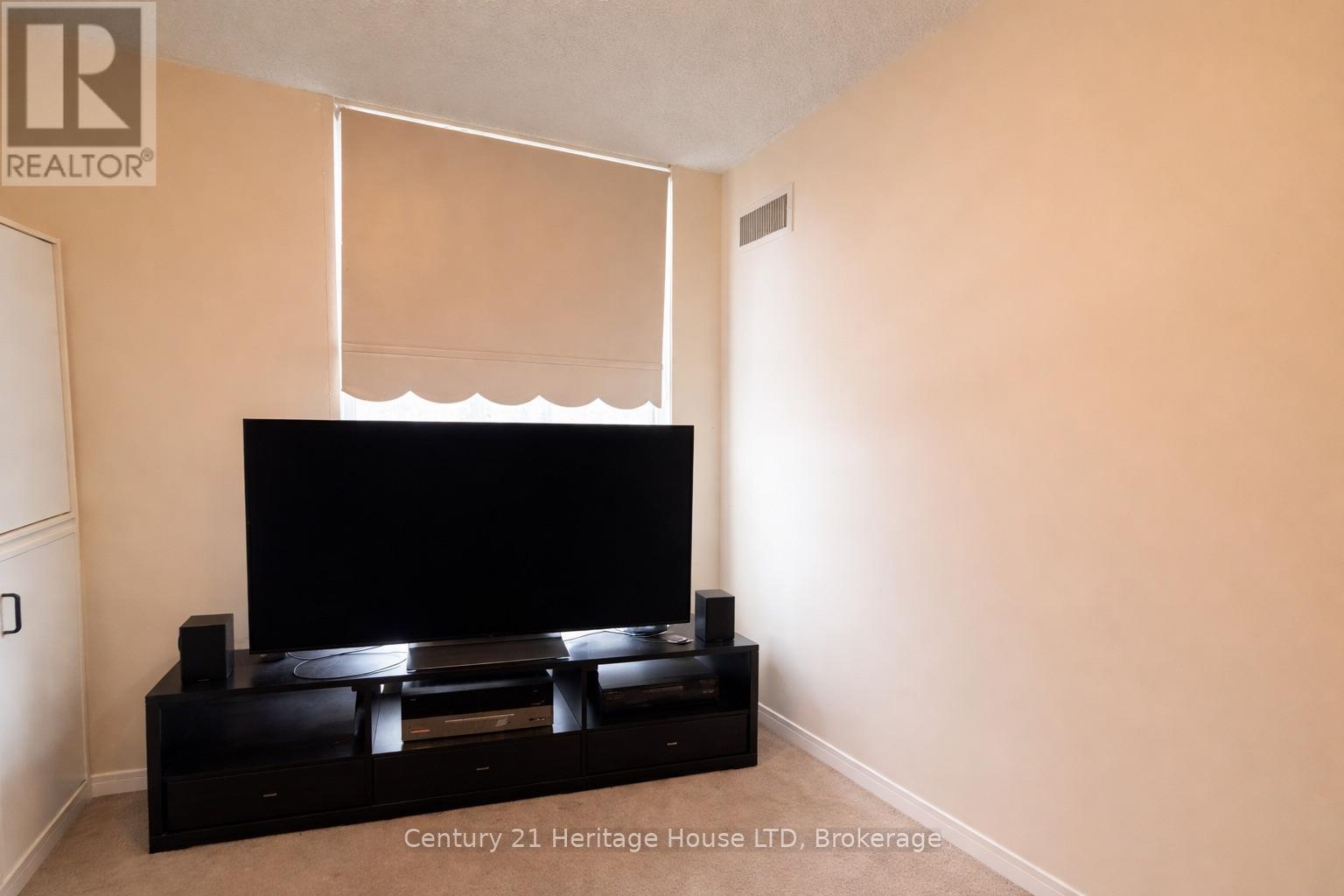 Bedroom 2 - 504 - 81 Scott Street, St. Catharines (Lakeport), ON - Indoor