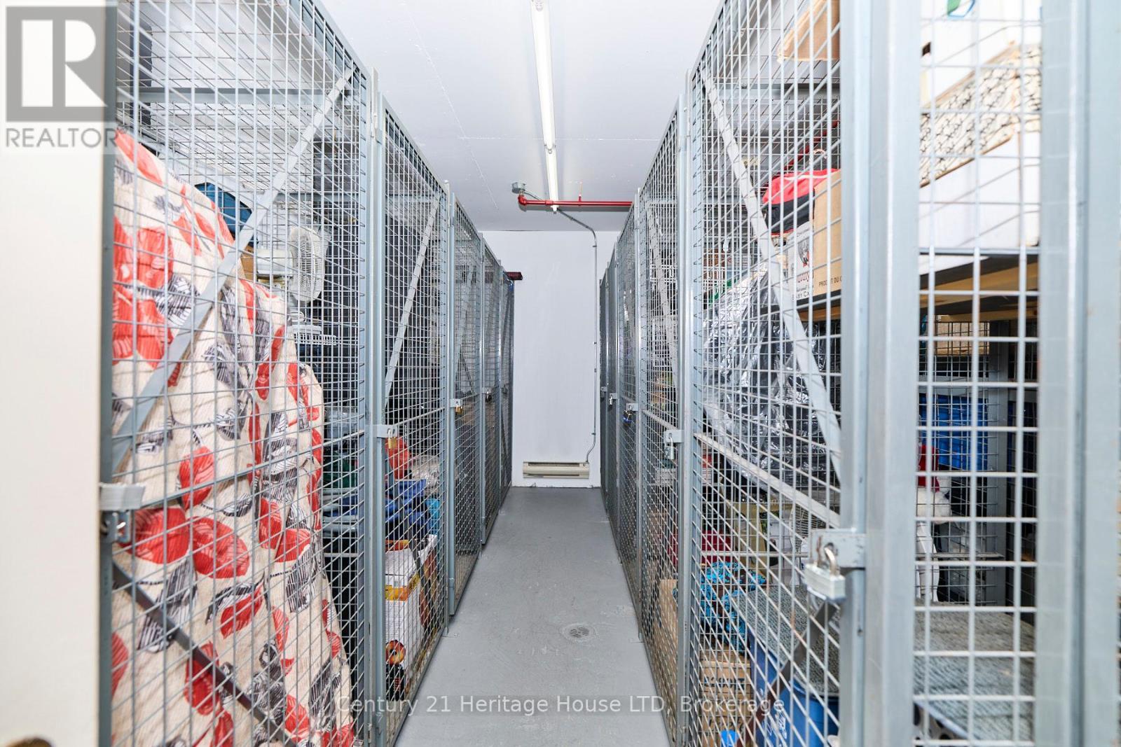 Lockers - 504 - 81 Scott Street, St. Catharines (Lakeport), ON - Indoor With Storage
