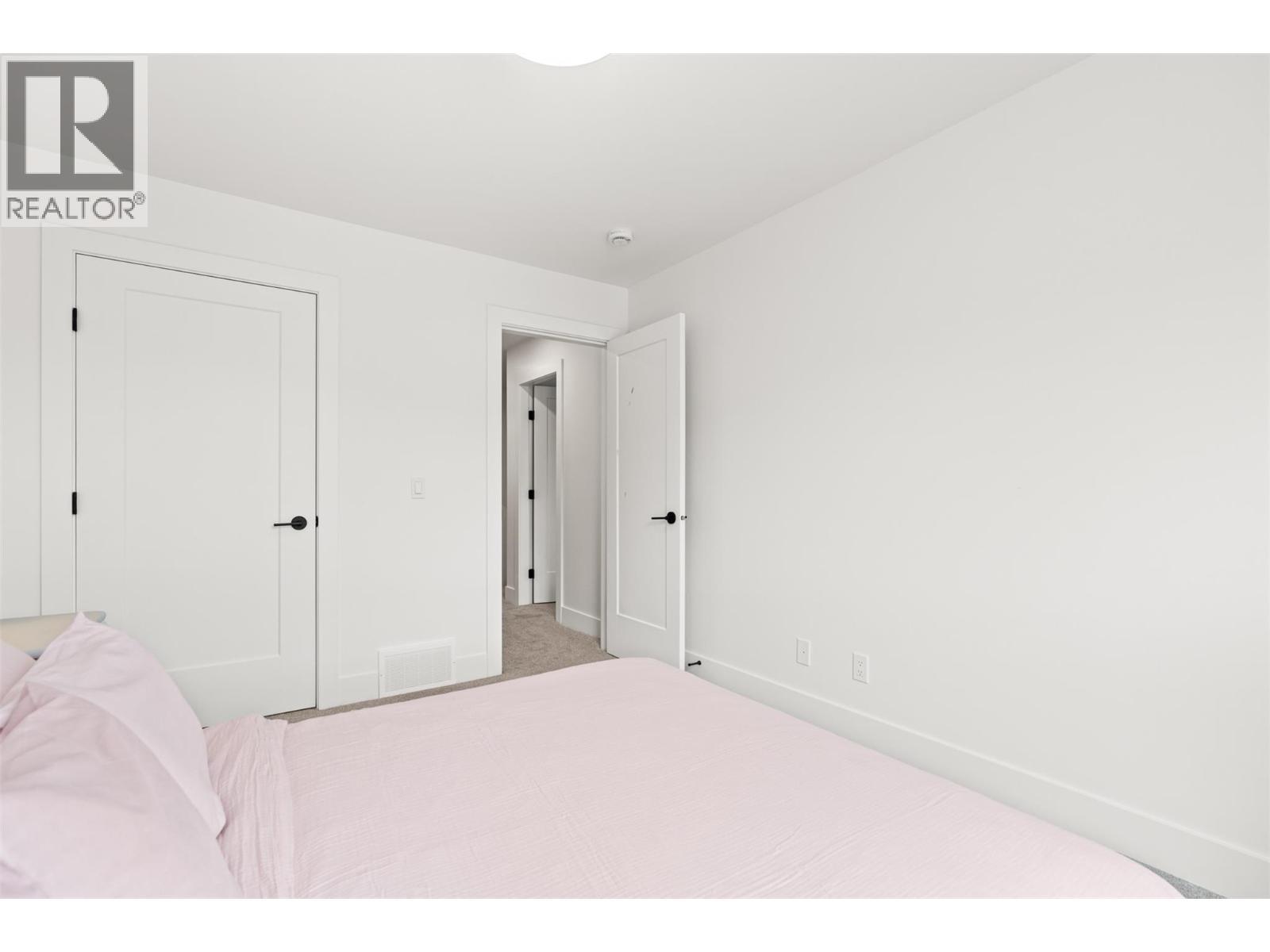 2455 Bradley Drive Unit# 102 Lot# 4, Armstrong, BC - Indoor Photo Showing Bedroom
