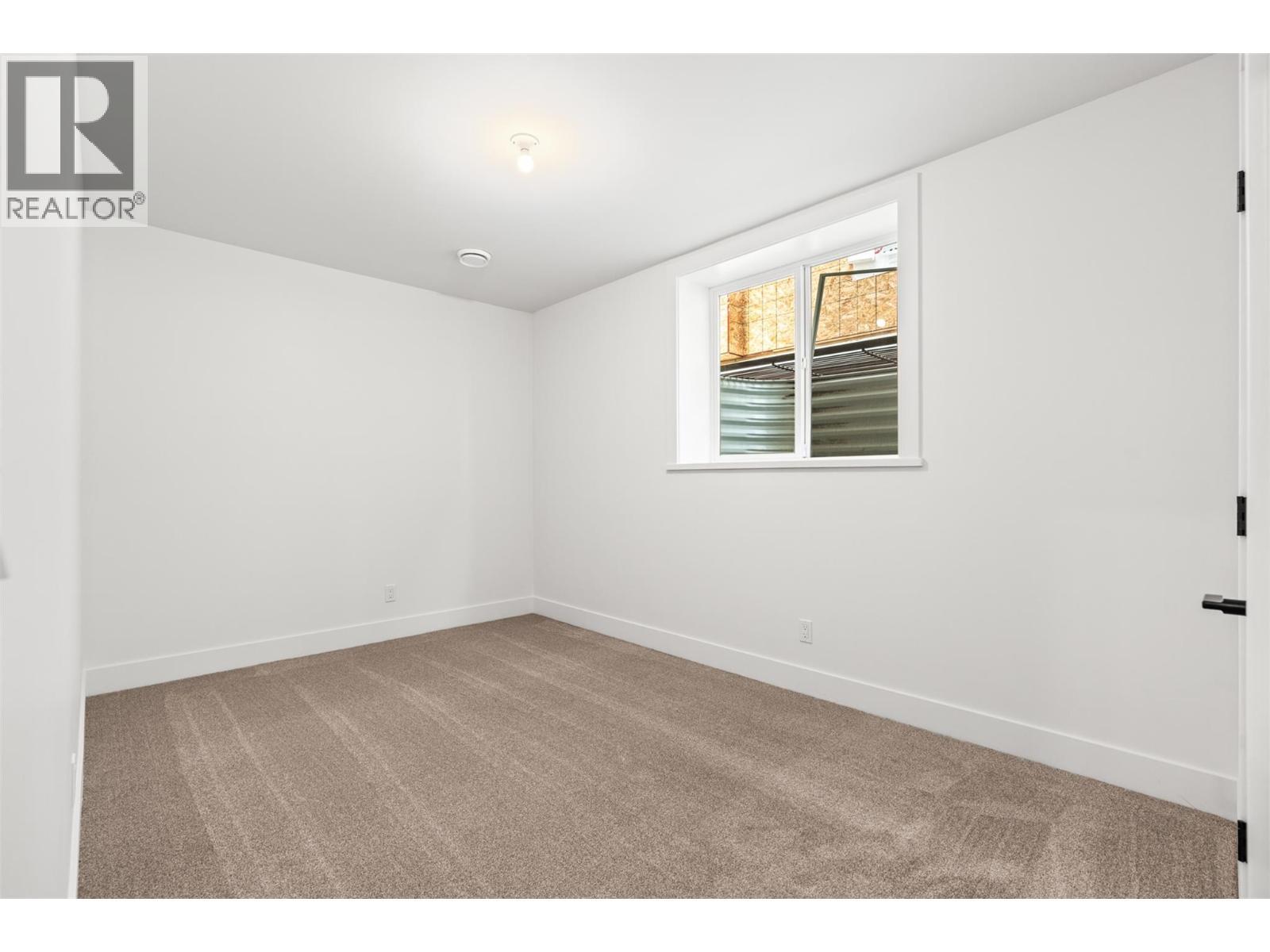 2455 Bradley Drive Unit# 102 Lot# 4, Armstrong, BC - Indoor Photo Showing Other Room