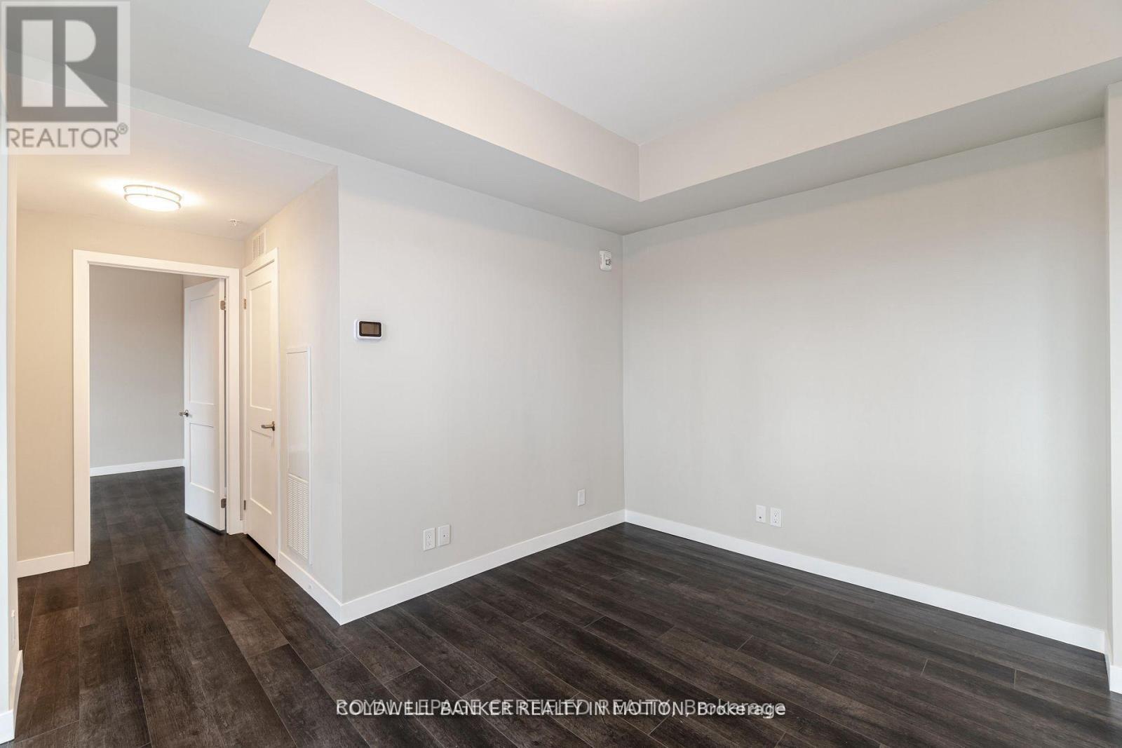 303 - 15 Queen Street S, Hamilton, ON - Indoor Photo Showing Other Room