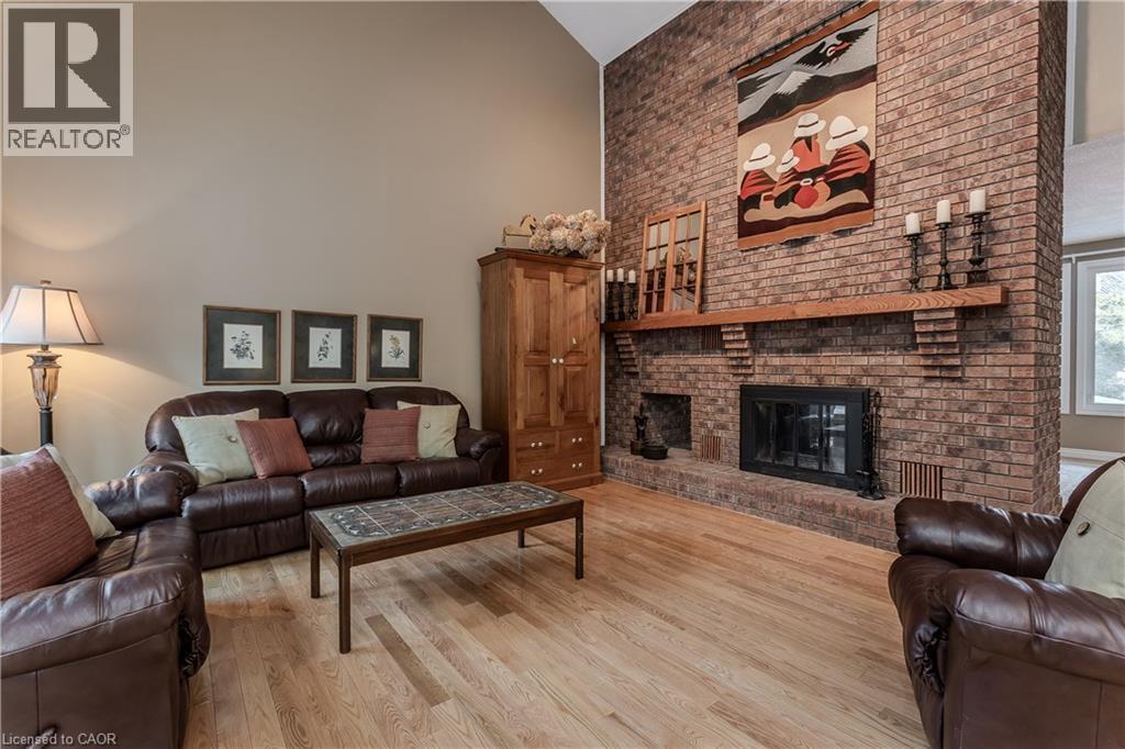 2431 Britannia Road, Burlington, ON - Indoor Photo Showing Living Room With Fireplace