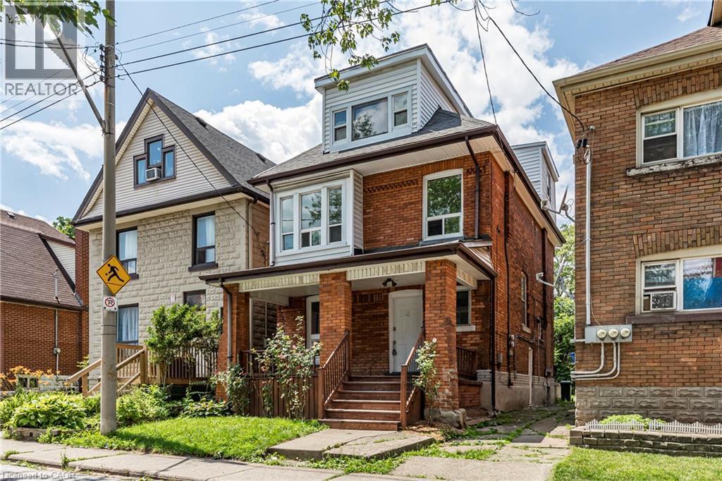 22 Myrtle Avenue, Hamilton, ON - Outdoor With Facade