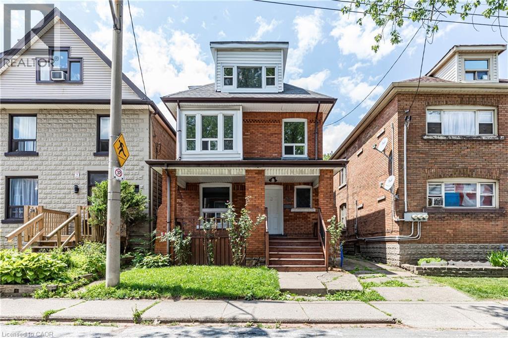 22 Myrtle Avenue, Hamilton, ON - Outdoor With Facade