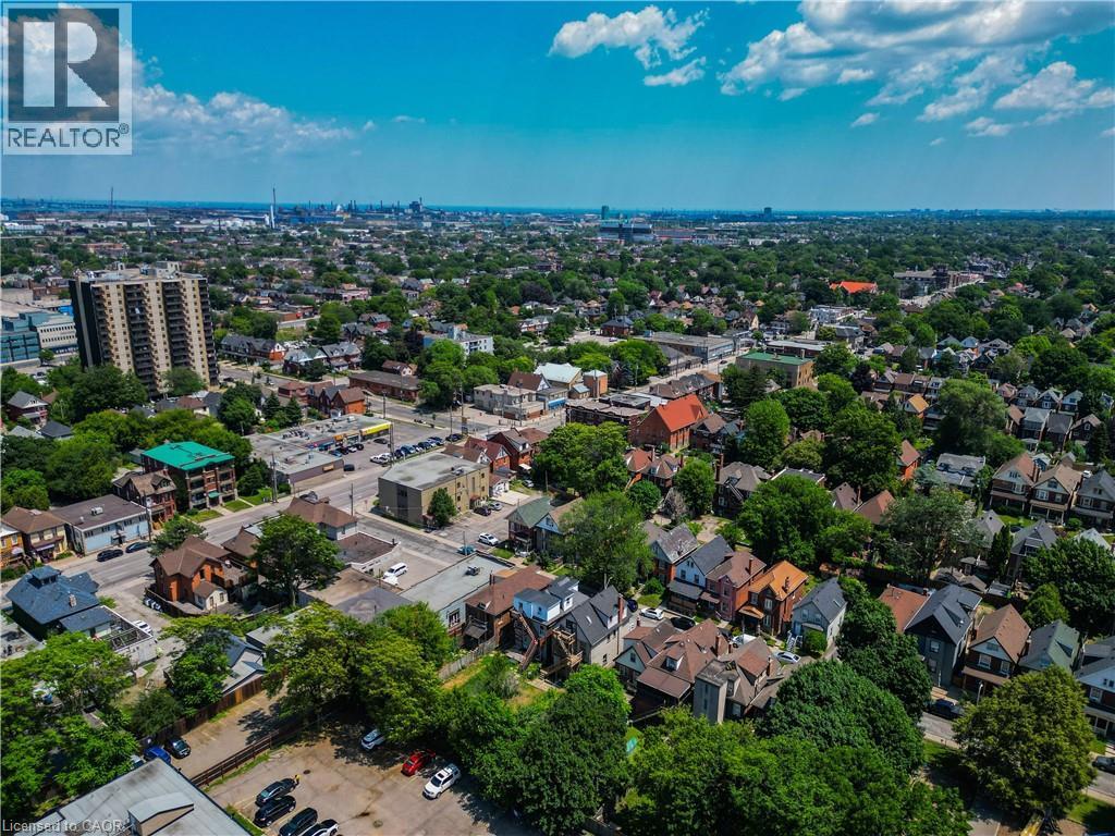 22 Myrtle Avenue, Hamilton, ON - Outdoor With View