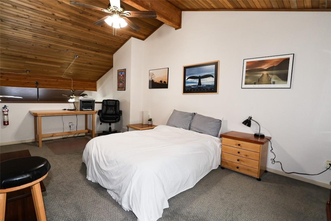 829-880 Northstar Drive, Kimberley, BC - Indoor Photo Showing Bedroom