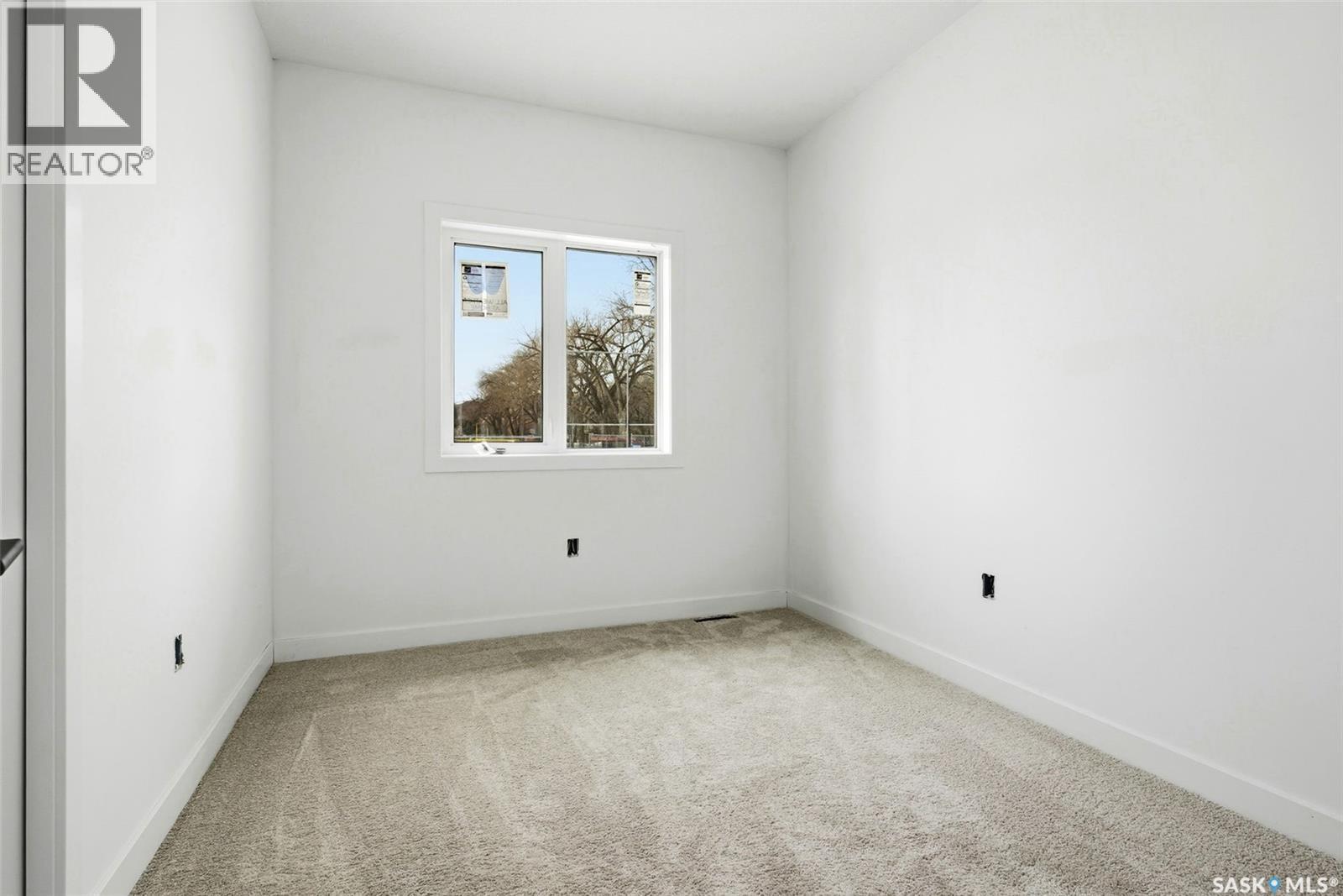 25 7Th Avenue, Lumsden, SK - Indoor Photo Showing Other Room