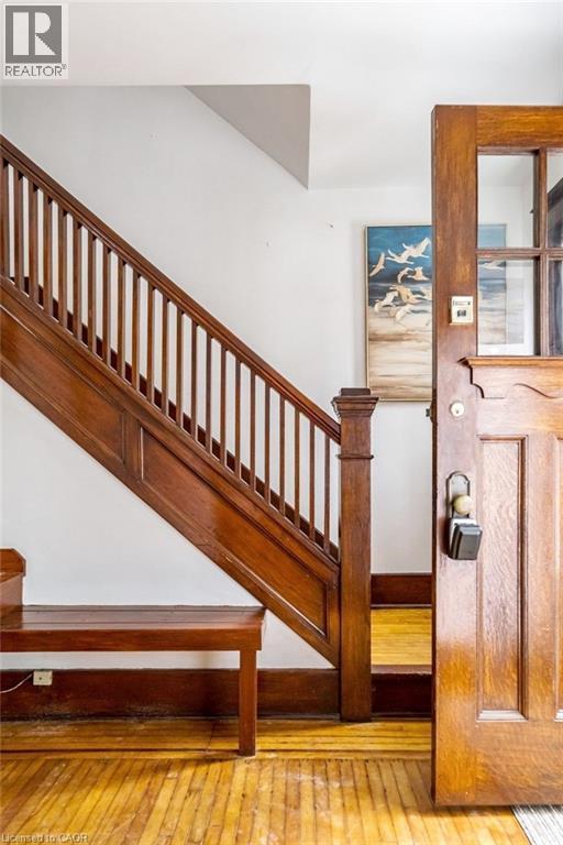 131 Barclay Street, Hamilton, ON - Indoor Photo Showing Other Room