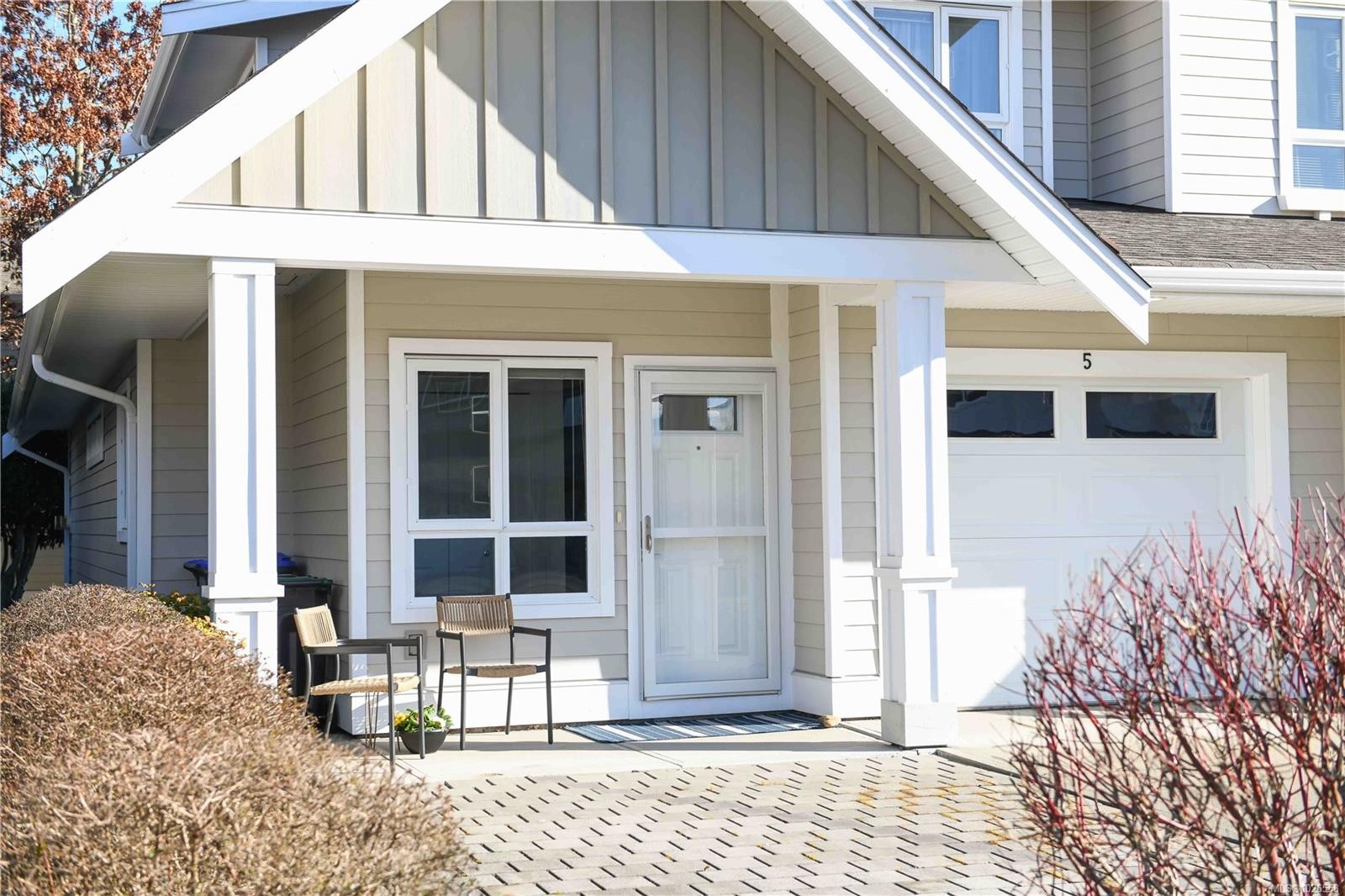 5-700 Lancaster Way, Comox, BC