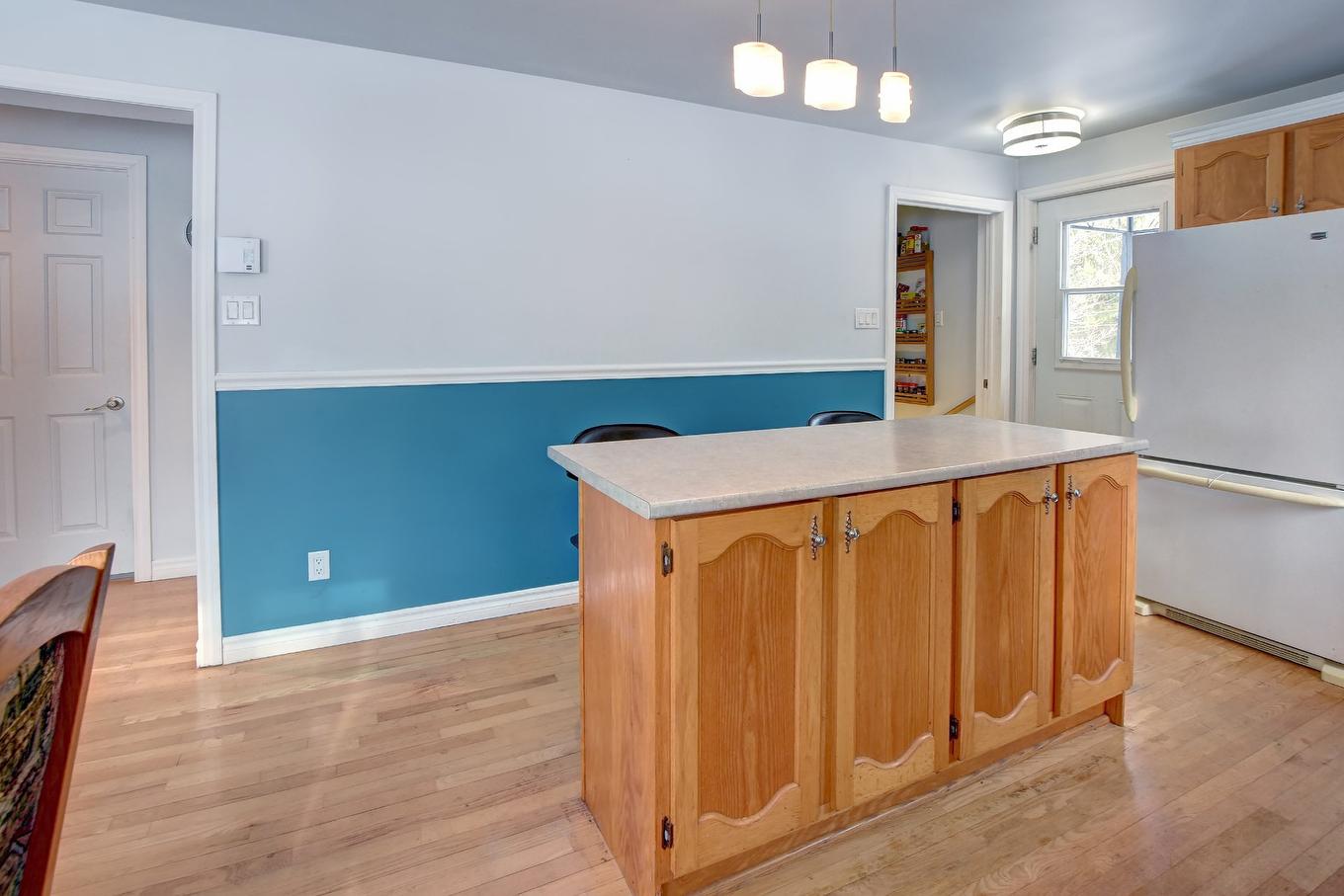 Cuisine - 3227 Rue Olympia, Sainte-Julienne, QC - Indoor Photo Showing Kitchen