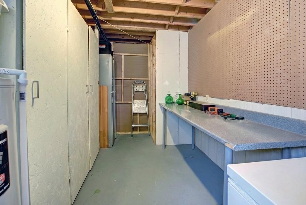 Atelier - 3227 Rue Olympia, Sainte-Julienne, QC - Indoor