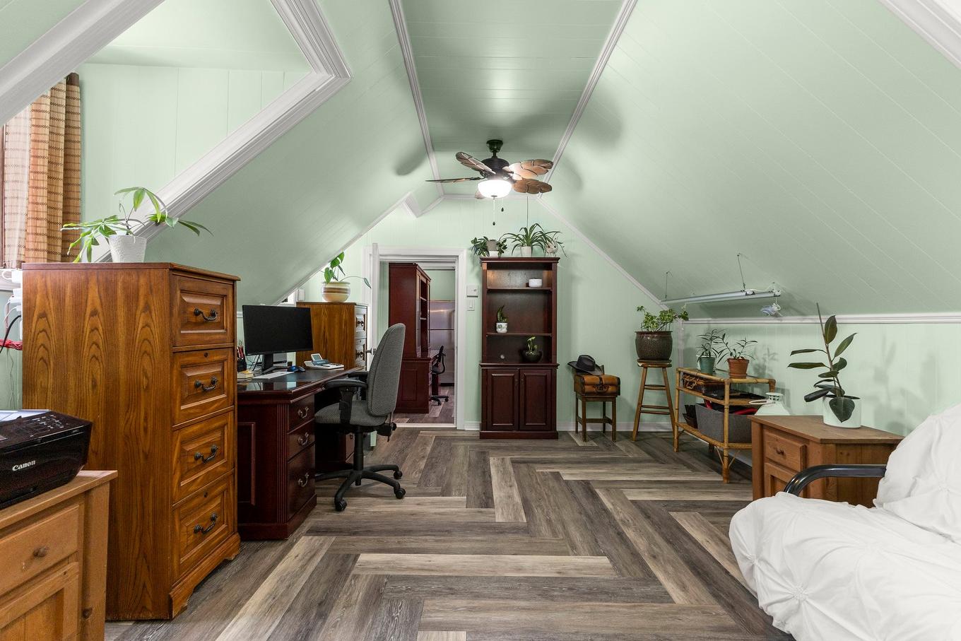 Bureau - 1357Z - 1361Z Ch. St-Louis, Saint-Lazare, QC