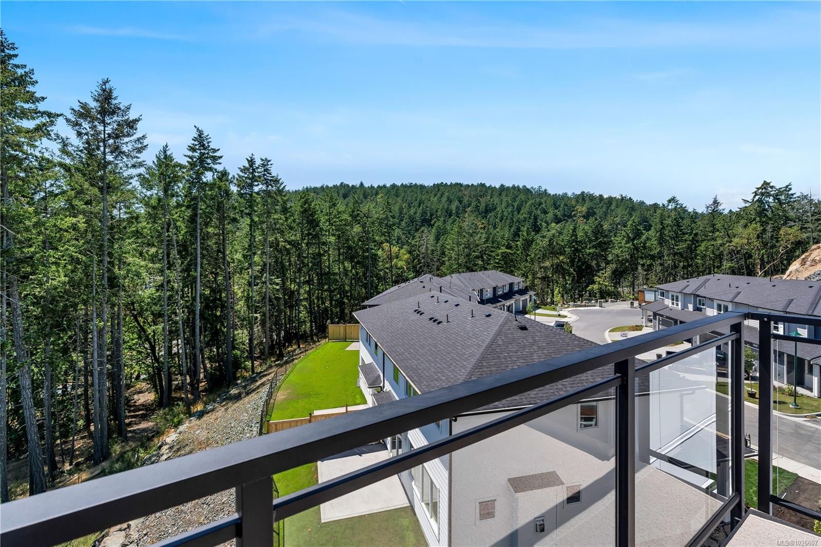 101-2000 West Park Lane, View Royal, BC - Outdoor With View